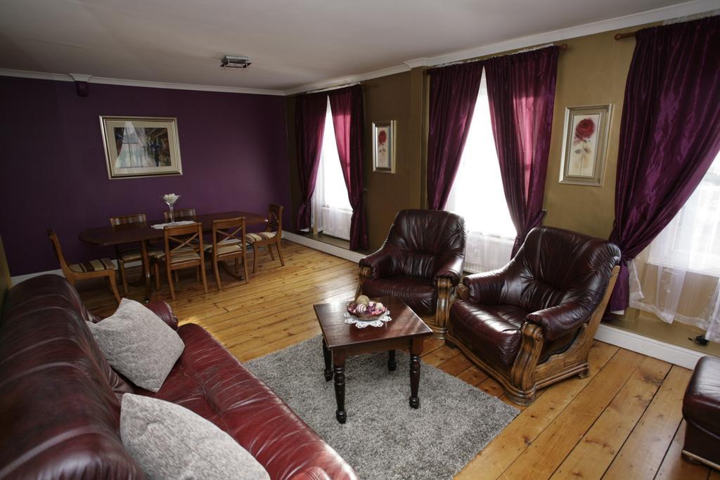 The Imperial Hotel Stroud  Esterno foto