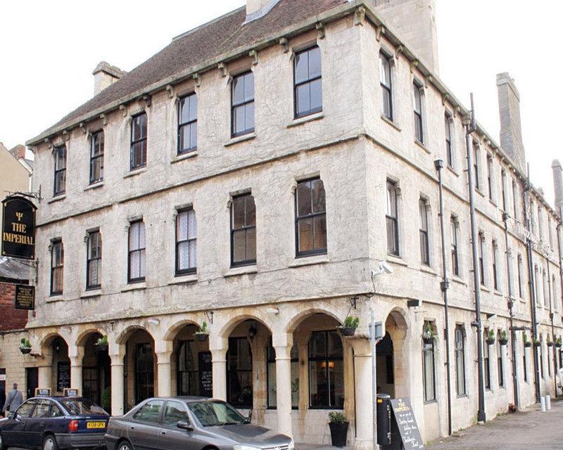 The Imperial Hotel Stroud  Esterno foto