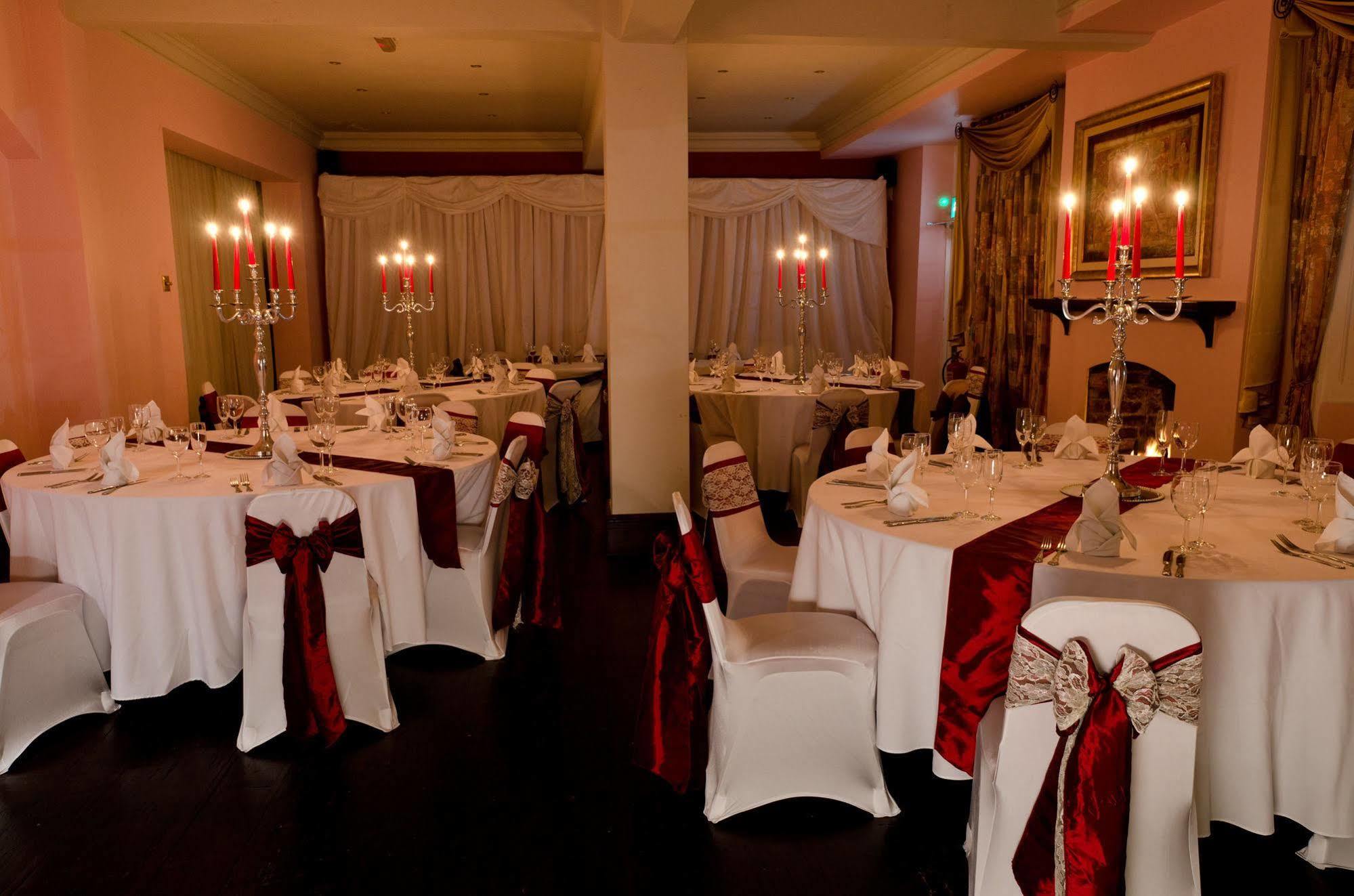 The Imperial Hotel Stroud  Esterno foto