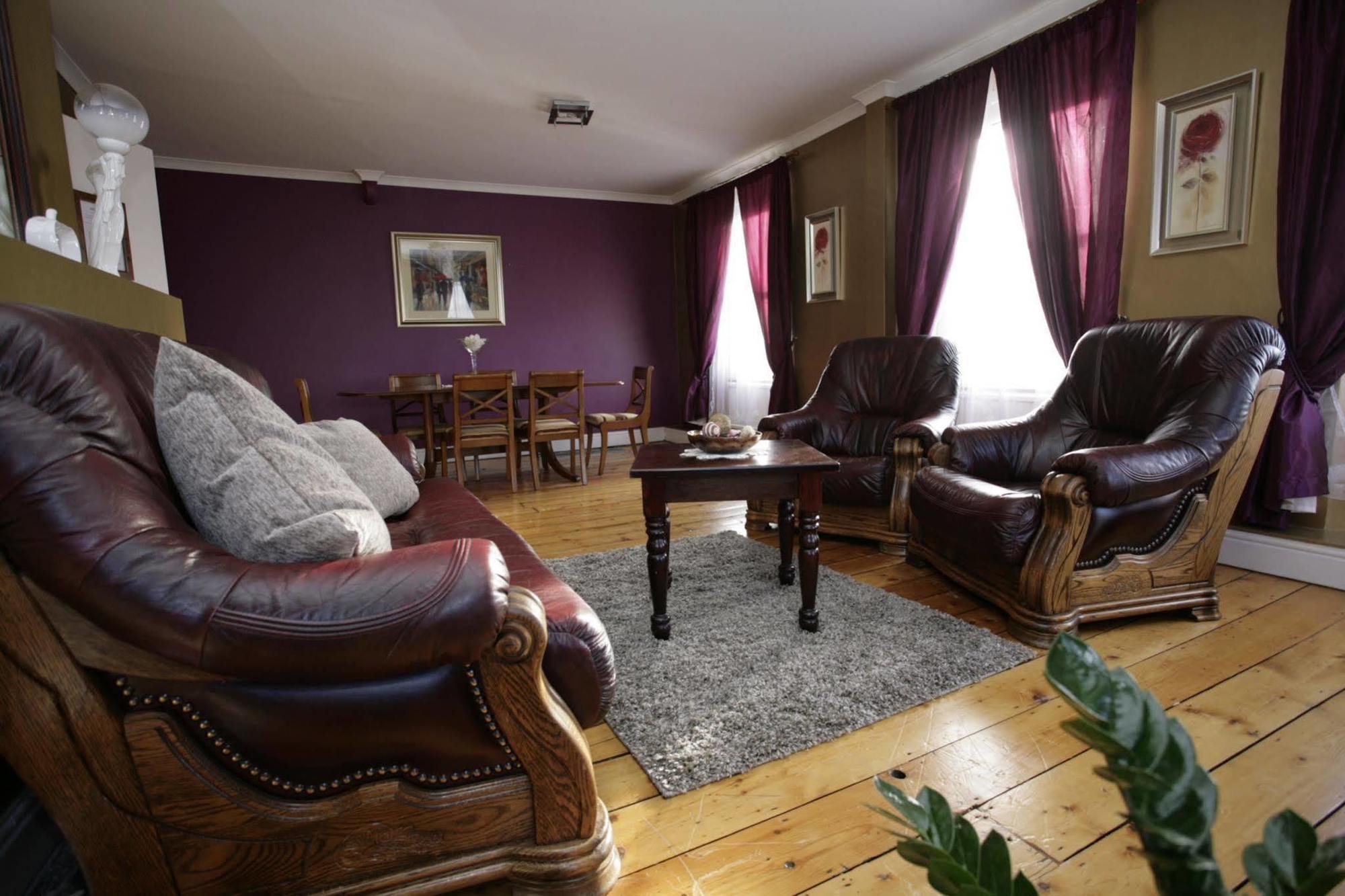 The Imperial Hotel Stroud  Esterno foto