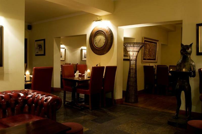 The Imperial Hotel Stroud  Esterno foto